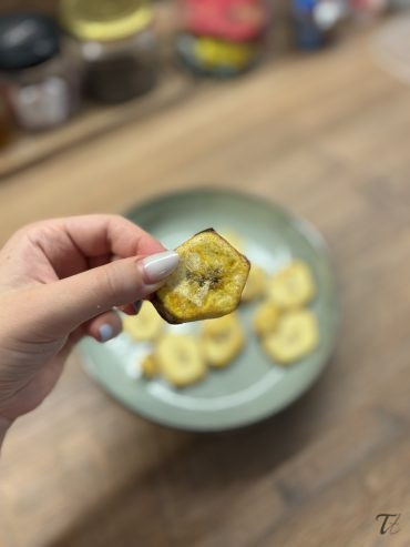 Ropogós főzőbanán chips air fryer-ben 🍌