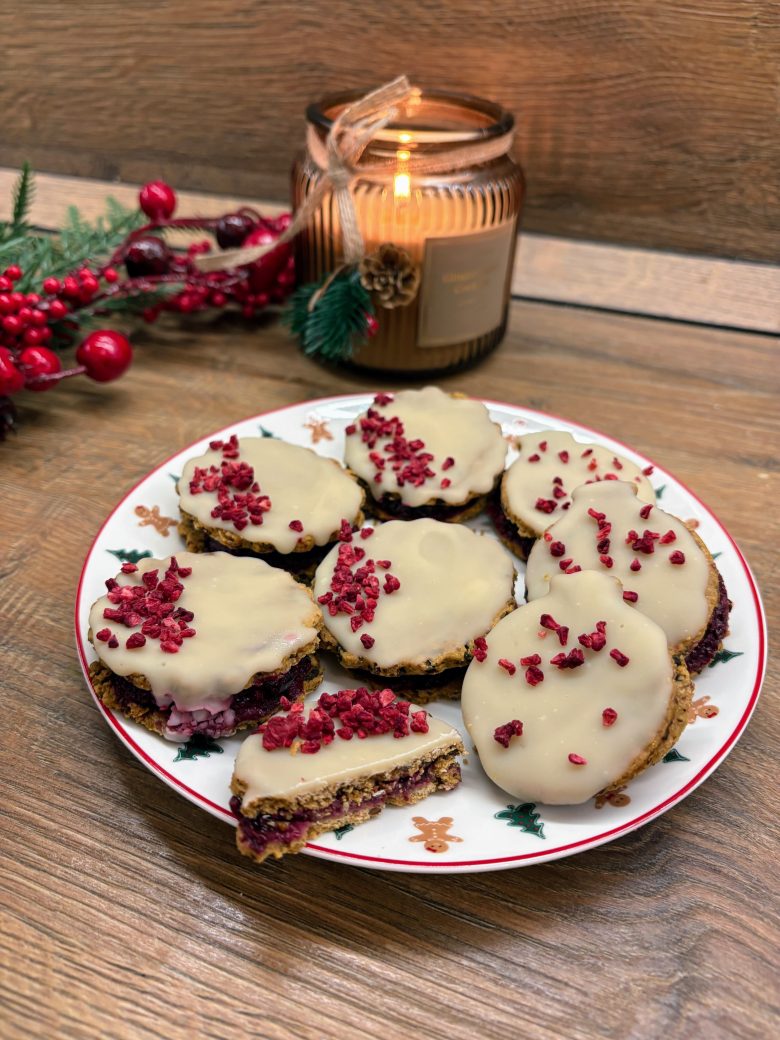 Pisztáciás–Fehércsokis Isler: az ünnepi asztal sztárja 15 tt IMG 9637 251208 101845